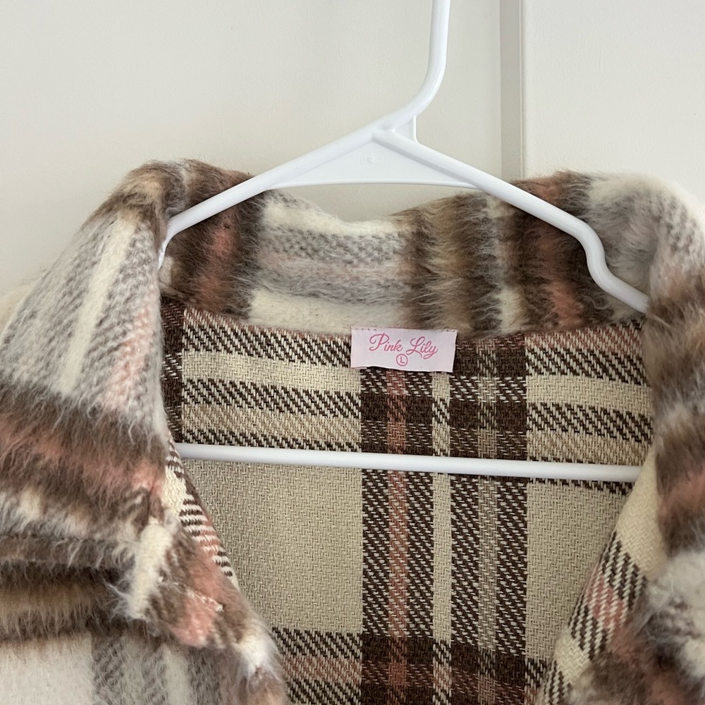 Plaid Shacket - Picture 4 of 6